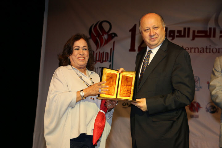 مهرجان "المسرح الحر" بالأردن يكرم الفنانة الكويتية حياة الفهد 