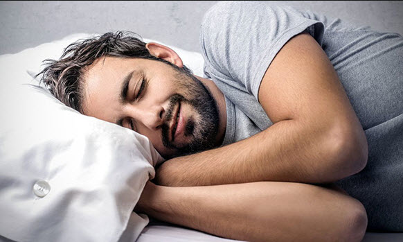 النوم الجيد ليلاً يحارب مرض الزهايمر ويحسن الذاكرة
