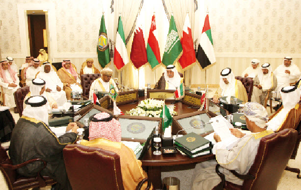 دول الخليج تدرس فرض ضريبة على الأغذية وتقر «الانتقائية»