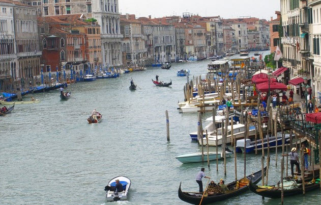«فينيسيا» الإيطالية تحظر الكباب للحفاظ على المنظر العام للمدينة!