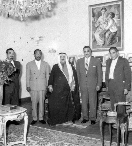 مصور مصري يهدي سفارة الكويت بقطر صورا كويتية نادرة