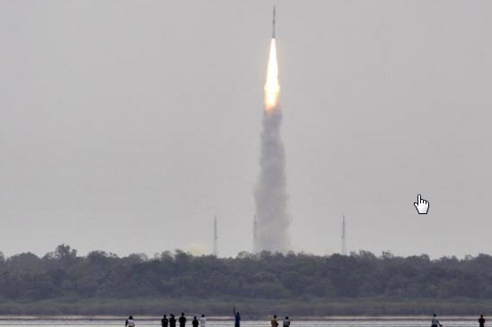 الهند تنجح في اطلاق سادس قمر صناعي للملاحة 