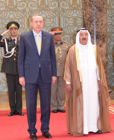 زيارة سمو الأمير إلى تركيا تندرج في اطار دعم التعاون "المثمر"