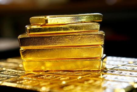 الذهب يستقر مدعوما بغموض سياسات ترامب