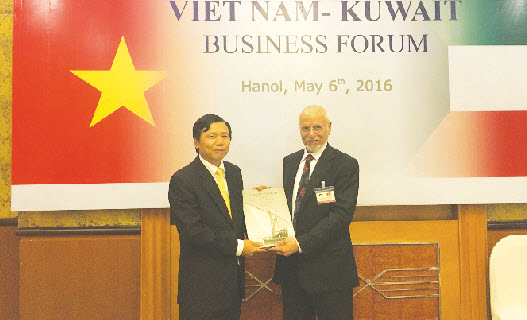 بروتوكول للتعاون بين غرفتي التجارة والصناعة الكويتية والفيتنامية