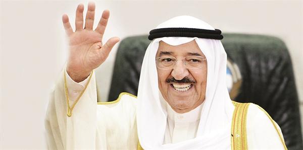 سمو الأمير يبعث برقية تهنئة إلى المتسابق عبدالعزيز الراشد