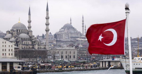 تراجع عدد الزوار الأجانب لتركيا 38 في المئة بعد ان ضرب الانقلاب القطاع السياحي