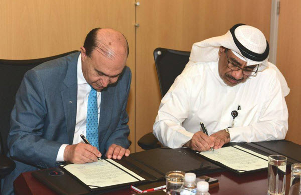 "البترول" توقع اتفاقية لزيادة عدد الناقلات الكويتية العابرة لقناة السويس