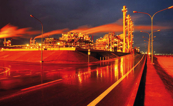 اكسفورد بزنس جروب: اقتصاد الكويت قادر على التأقلم مع انخفاض أسعار النفط
