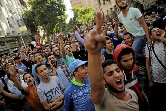 محاكم مصرية تقضي بسجن 152 ناشطا بين عامين وخمسة أعوام