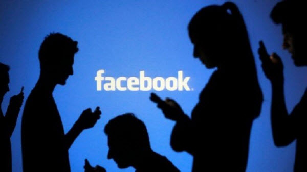 فيسبوك تشدد القواعد الخاصة بتحقيق مكاسب مادية من الإعلان على موقعها