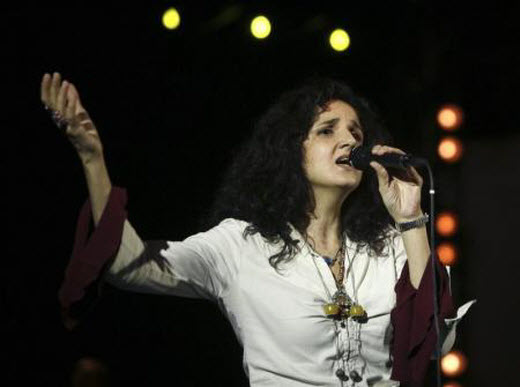اللبنانية تانيا صالح نجمة افتتاح مهرجان القاهرة الدولي للجاز