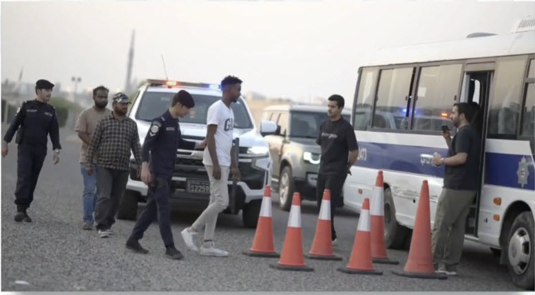 عشرات المخالفين والمطلوبين في حملات أمنية بالعاصمة والجهراء
