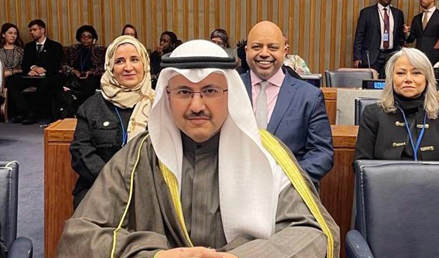  وزير الشؤون: المرأة الكويتية تؤدي دوراً محورياً بنهضة المجتمع وصونه