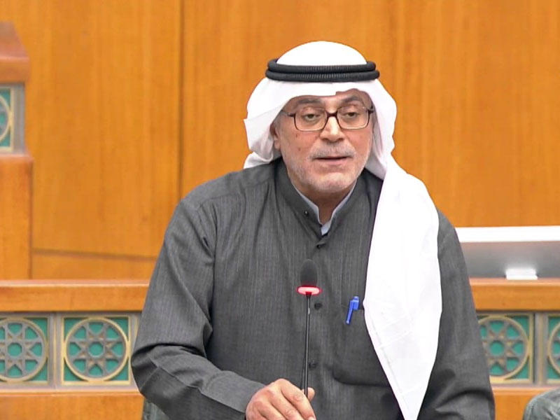 خورشيد يسأل وزير النفط  عن تسرب الغاز في الأحمدي 