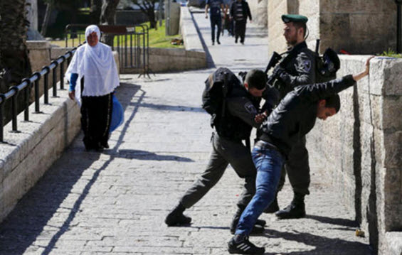 الاحتلال يعتقل 8 فلسطينيين بالقدس ويقمع عددا من المسيرات بالضفة