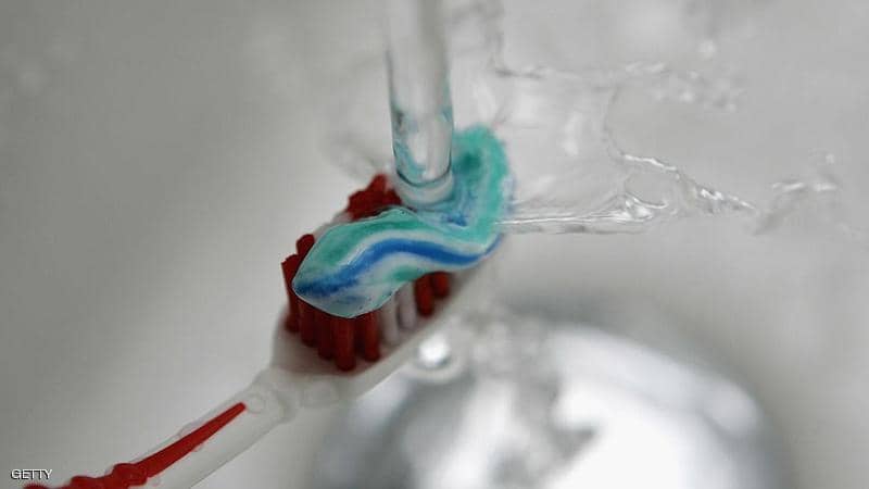 حقائق "مخيفة" عن فرشاة الأسنان