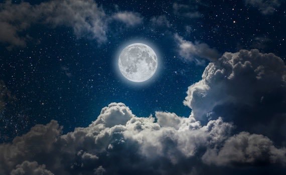 دراسة تبحث تأثير اكتمال القمر على الإنسان