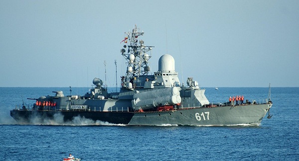 سفن صاروخية" روسية تراقب مناورات الناتو في البلطيق