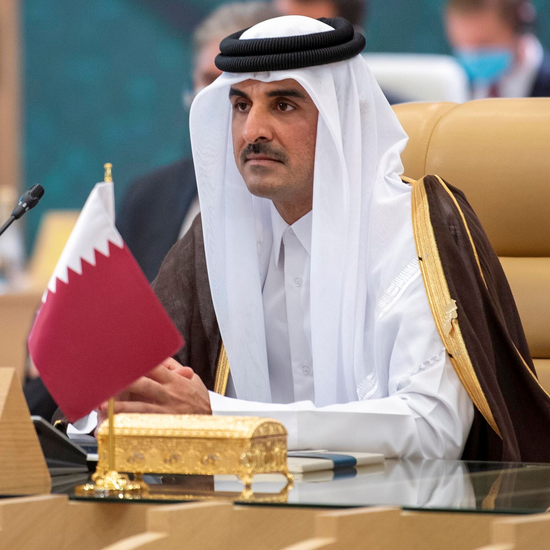  أمير قطر: قمتنا الخليجية تنعقد في وقت تشهد فيه منطقتنا تحديات كبيرة