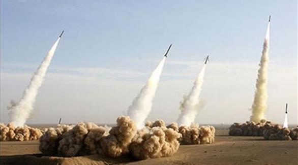 إيران تواصل اختبار الصواريخ بإطلاق اثنين آخرين