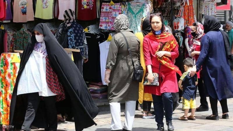وزير الصحة الإيراني: تهور المواطنين سبب ارتفاع إصابات كورونا 