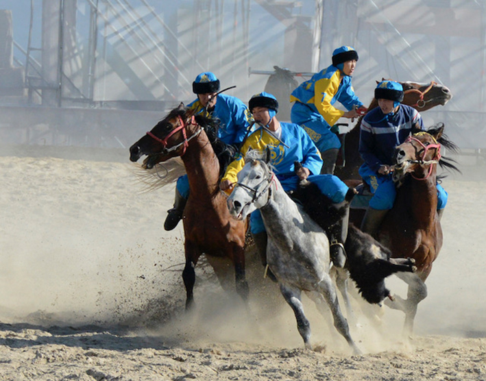 "الكوك بورو" الشهيرة في اسيا الوسطى احد ابرز مسابقات بطولة الشعوب الرحل