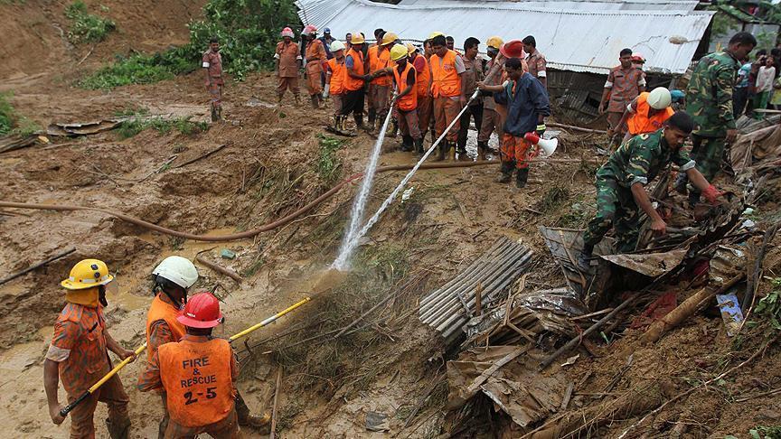 نيبال.. مصرع 17 شخصا جراء فيضانات وانهيارات أرضية