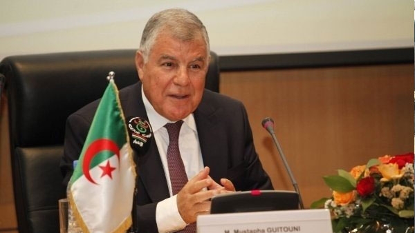 وزير الطاقة الجزائري: مراجعة عقود تسويق الغاز المبرمة على المدى الطويل 