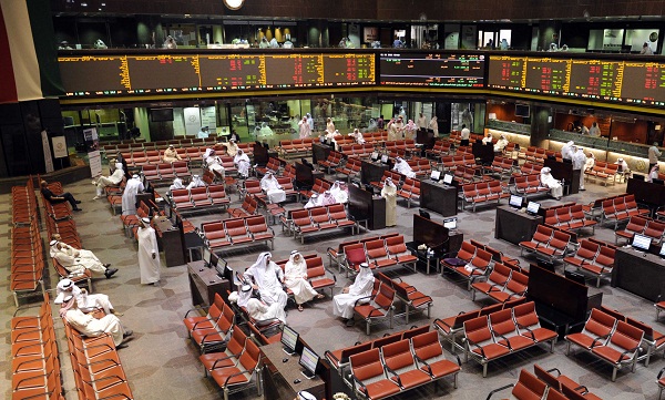 المؤشر العام لبورصة الكويت يتراجع 64.4 نقطة في منتصف التداولات 