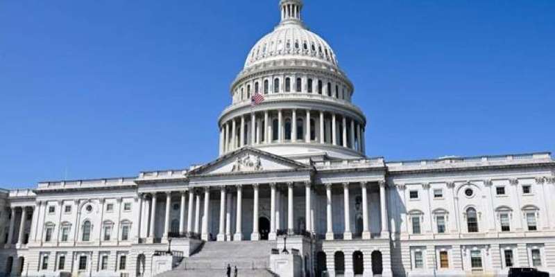  الكونغرس الأميركي يتجنب إغلاق الحكومة ويقر مشروع ميزانية بـ 1.2 تريليون دولار