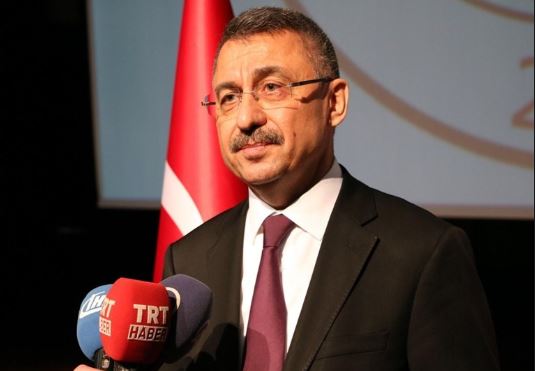 نائب الرئيس التركي يدعو الدول المسلمة لبناء اقتصاد إنتاجي 