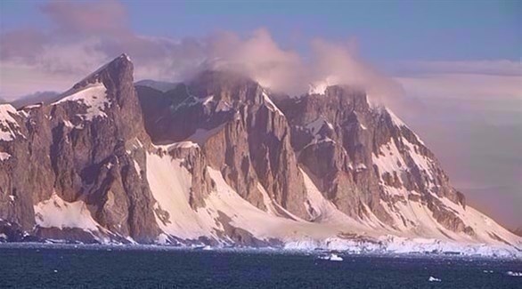 اكتشاف 91 بركانا جديدا في القطب الجنوبي يُهدّد المناخ العالمي 