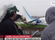 بالفيديو: طائرة على متنها 93 شخصاً تنزلق أثناء الهبوط بمطار الإكوادور
