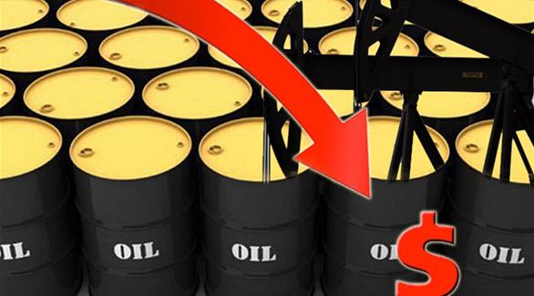 أسعار النفط تواصل التراجع رغم إضراب الكويت