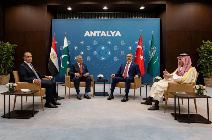   4 ��� ���� ���� ������� ������� ��� �����