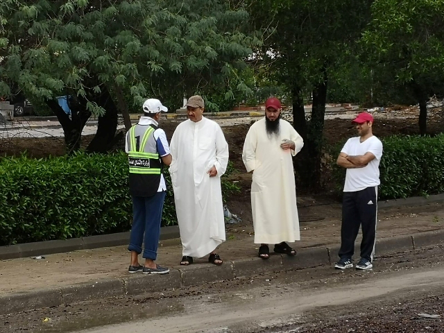 "الأشغال" تنشر آلياتها في جميع مناطق الكويت تحسبا للأمطار