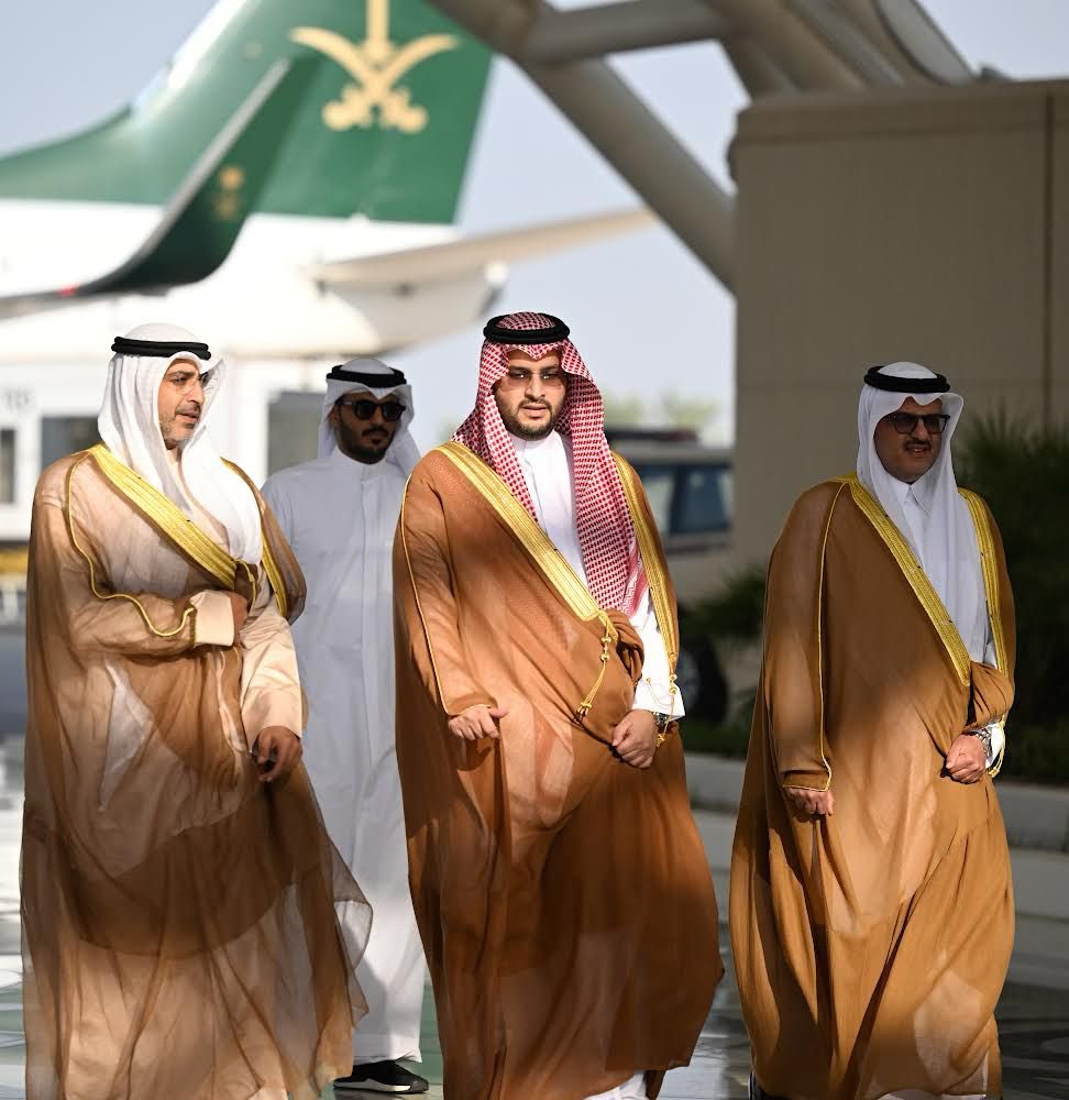 الأمير تركي بن محمد قدم واجب العزاء في وفاة مبارك العبدالله