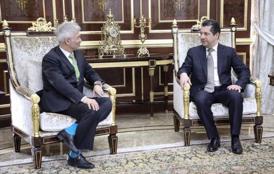 مسؤول كردي يعرب عن دعم الكتل الكردية السياسية لرئيس الوزراء العراقي المكلف 