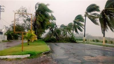 الفلبين تتأهب لاستقبال إعصار "مانغخوت"