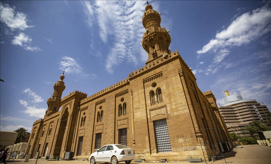  «المسجد الكبير» في العاصمة السودانية يستقبل «ضيوف رمضان» بعد تأهيله