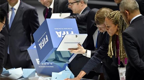 حظر الهواتف والكاميرات خلال تصويت رئاسة "فيفا"