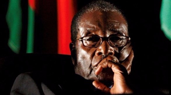 موغابي في مواجهة إجراءات إقالته من رئاسة زيمبابوي