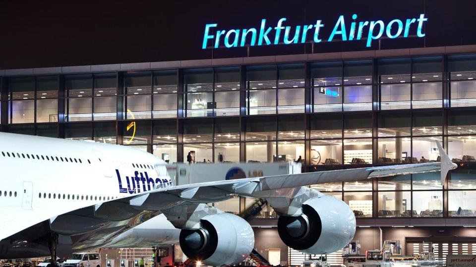 مطار فرانكفورت يتأهب لنقل الملايين من لقاحات كورونا