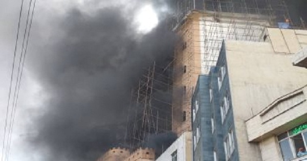 وفاة 8 في حريق بفندق في أوكرانيا