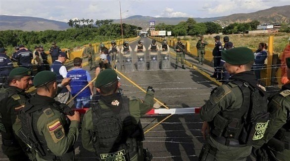 فنزويلا تغلق حدودها "بالكامل" مع كولومبيا