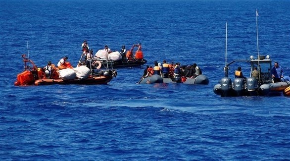 إنقاذ 34 مهاجراً قرب سواحل جنوب إسبانيا