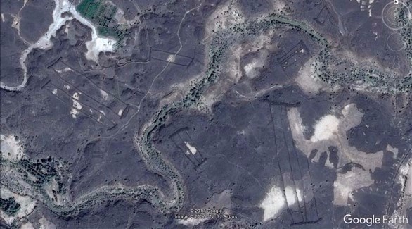 العثور على 400 بوابة غامضة محفورة بالصخر في السعودية