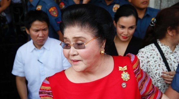 الإفراج عن سيدة الفلبين الأولى سابقاً بكفالة