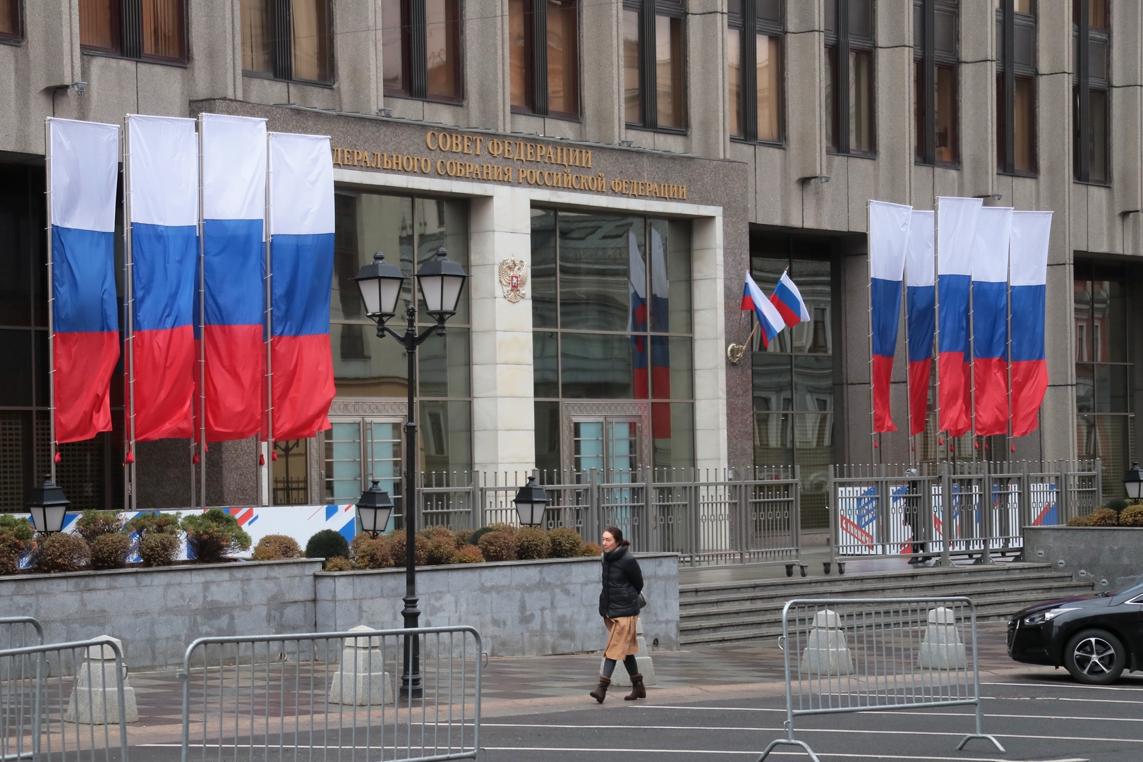 الناخبون الروس يدلون غدا بأصواتهم في الانتخابات البرلمانية 